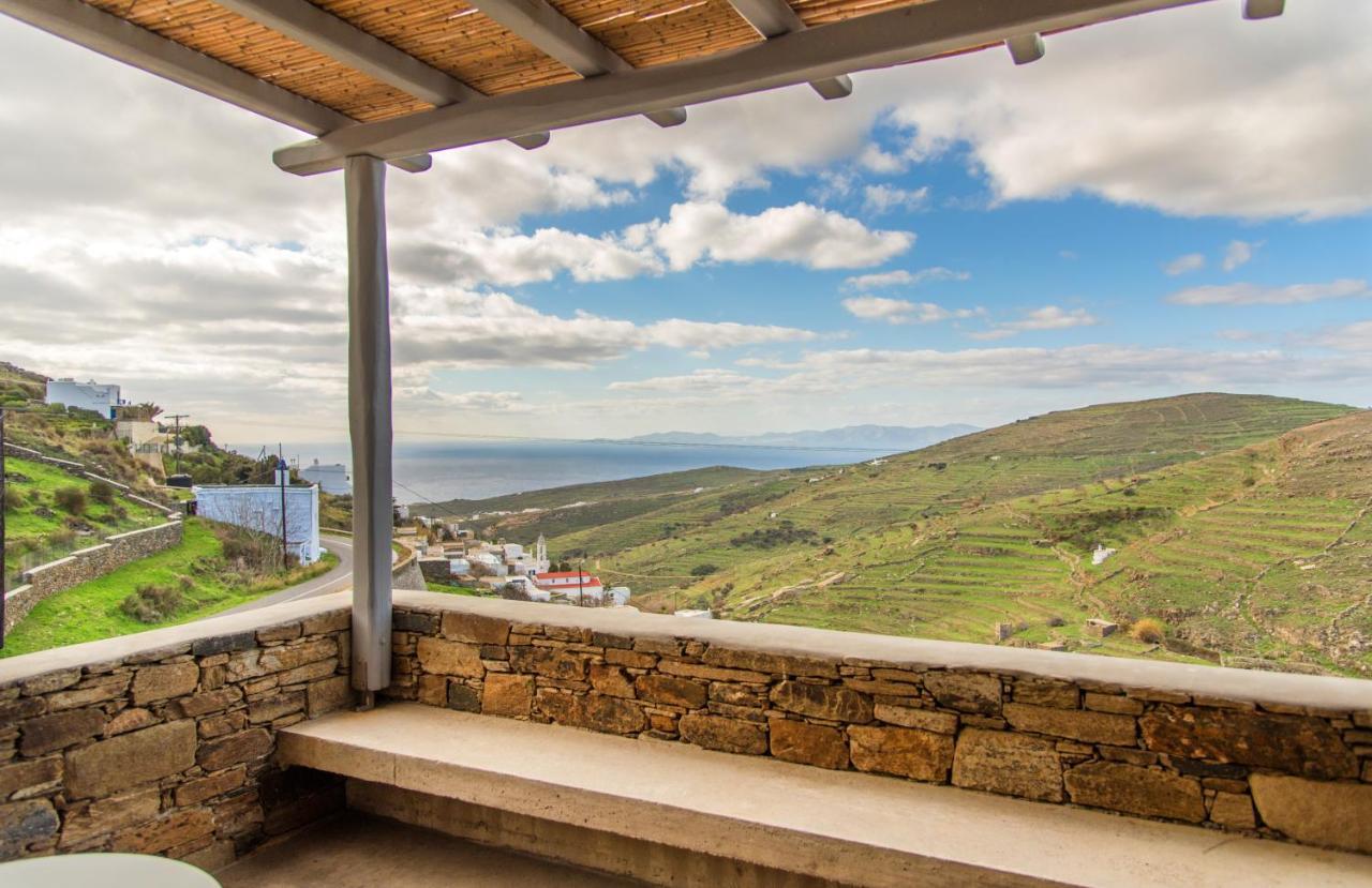 Tinos Pigeon House Aparthotel Tzados Buitenkant foto