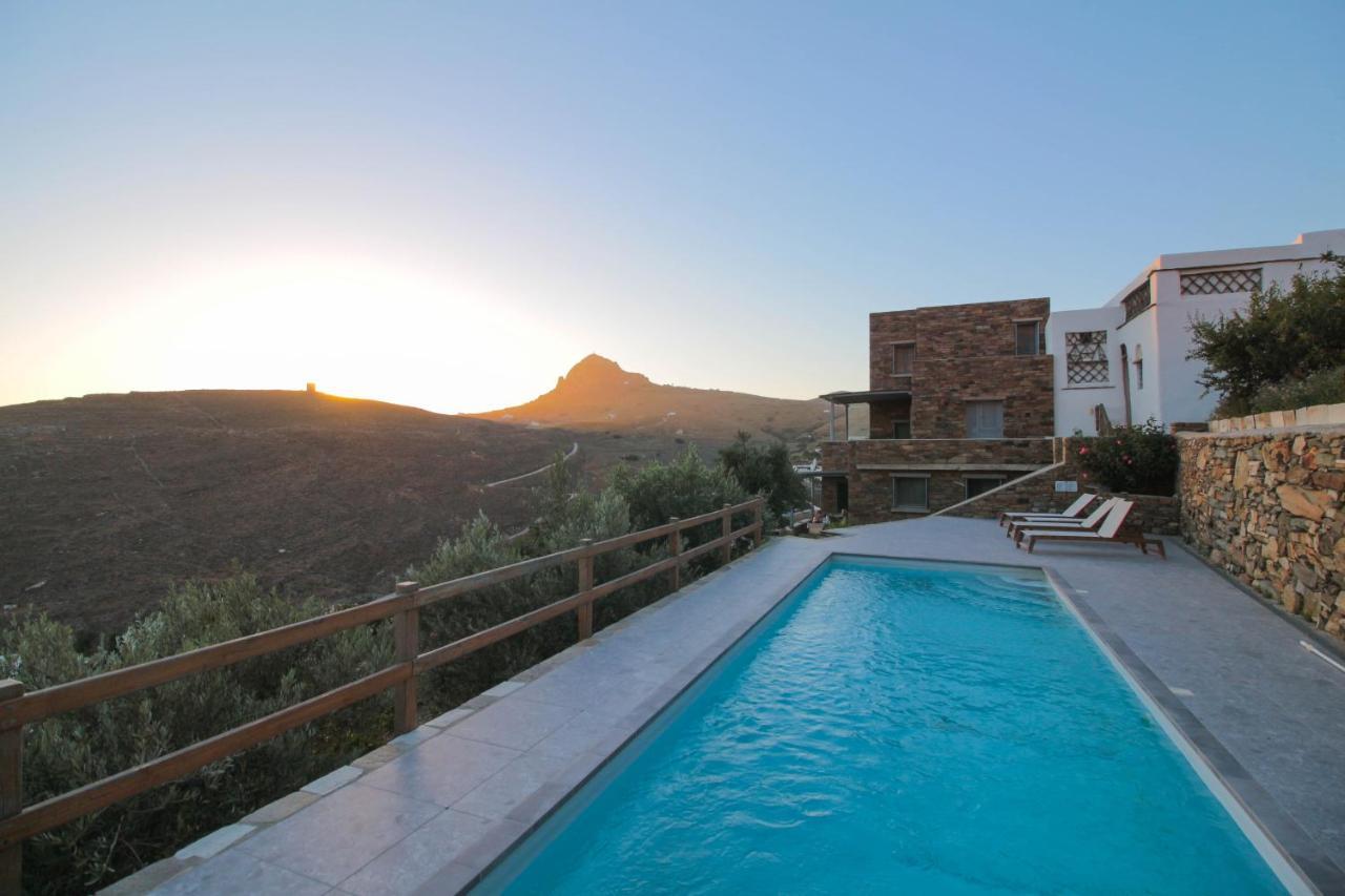 Tinos Pigeon House Aparthotel Tzados Buitenkant foto
