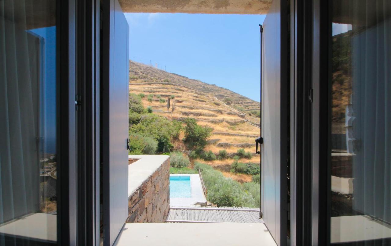 Tinos Pigeon House Aparthotel Tzados Buitenkant foto