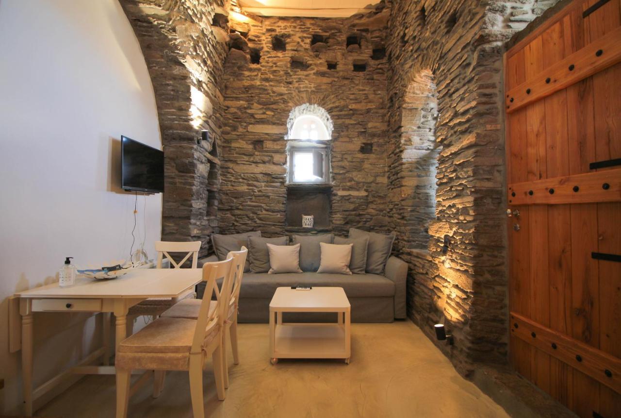 Tinos Pigeon House Aparthotel Tzados Buitenkant foto