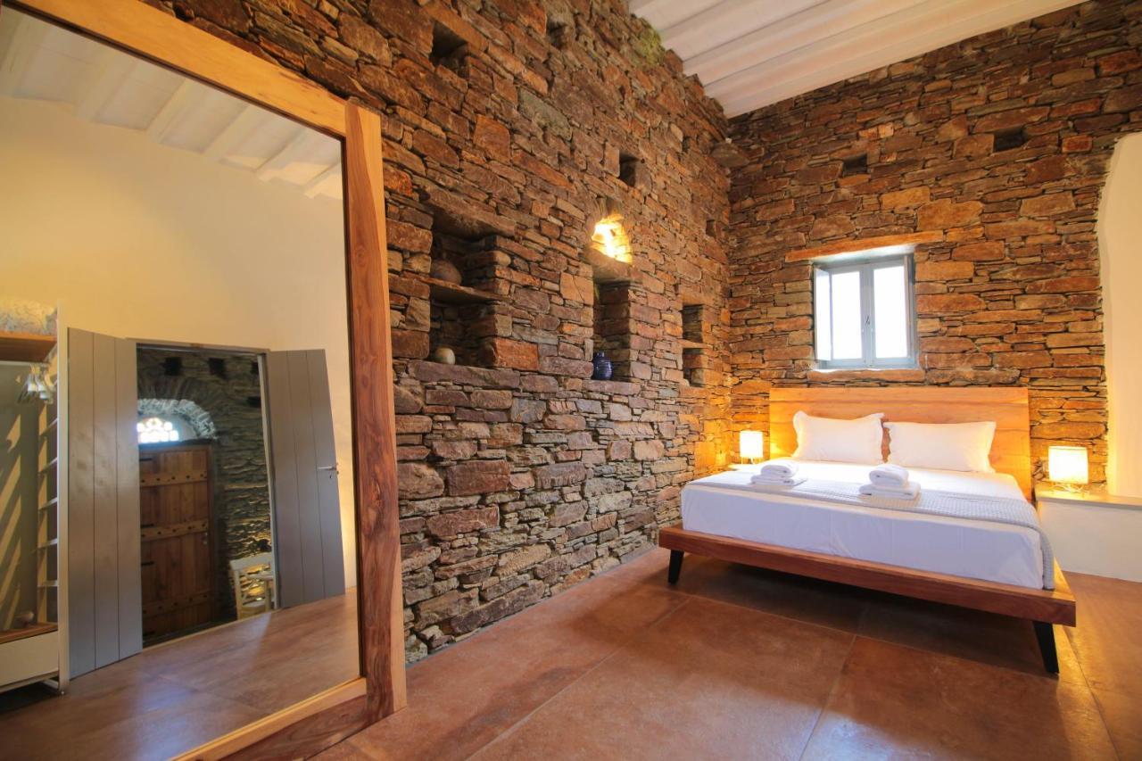 Tinos Pigeon House Aparthotel Tzados Buitenkant foto