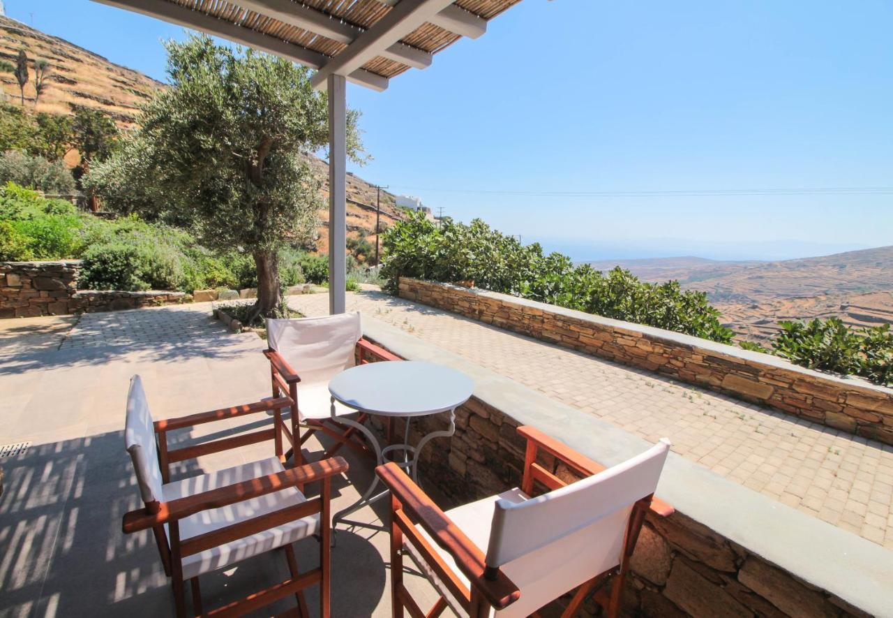 Tinos Pigeon House Aparthotel Tzados Buitenkant foto